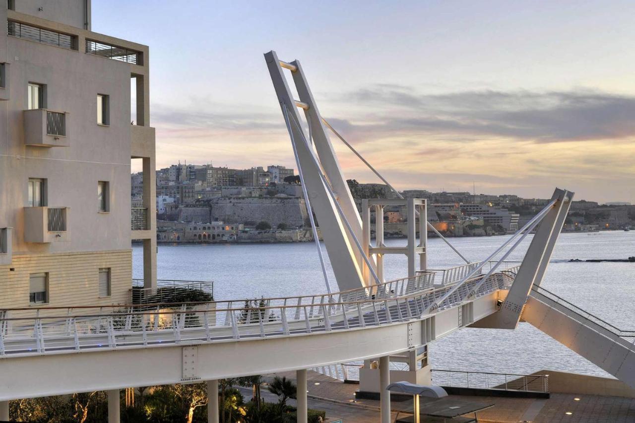 Luxury Apt With Side Seaviews And Pool, Best Location Sliema Exterior foto