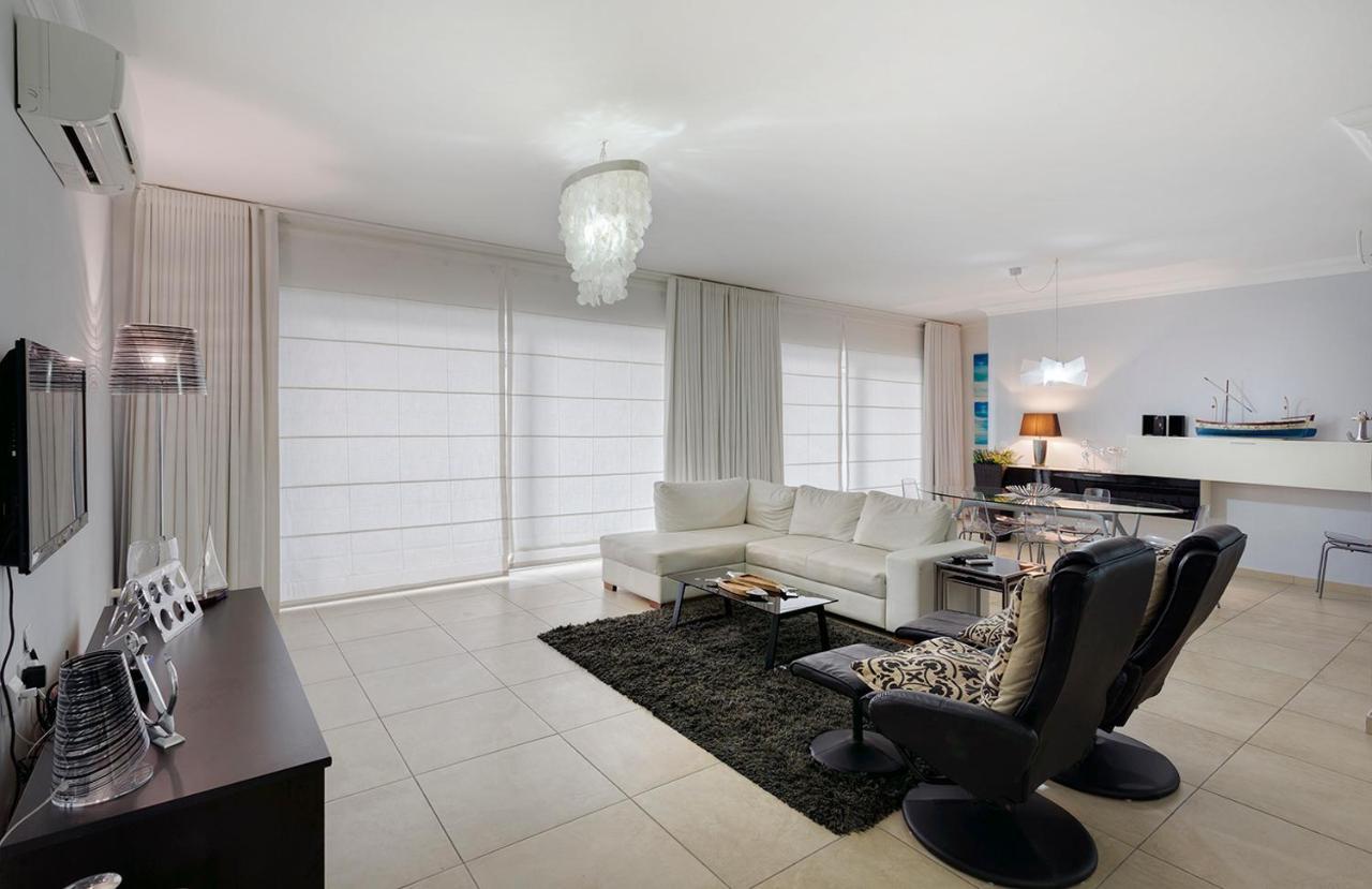 Luxury Apt With Side Seaviews And Pool, Best Location Sliema Exterior foto